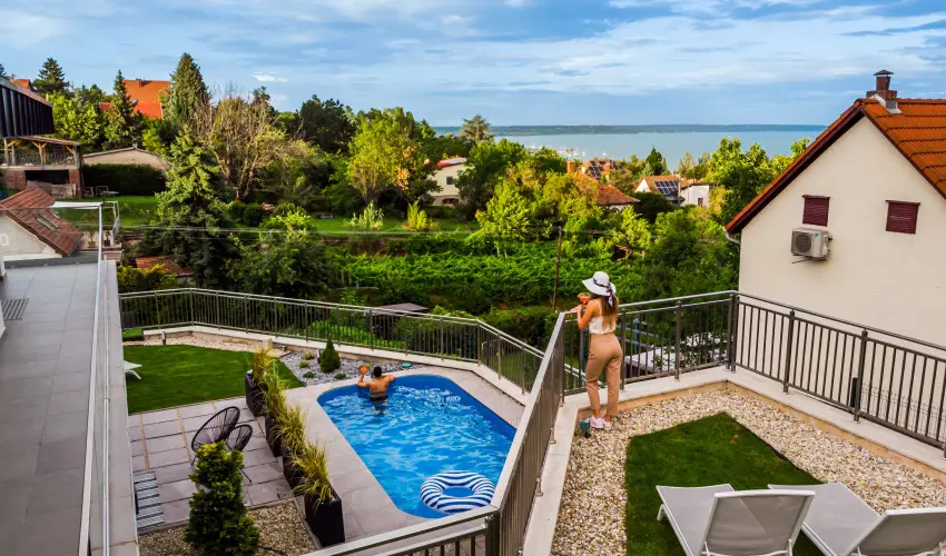Lake Spirit Boutique Apartments Balatonalmdi - Pnksd