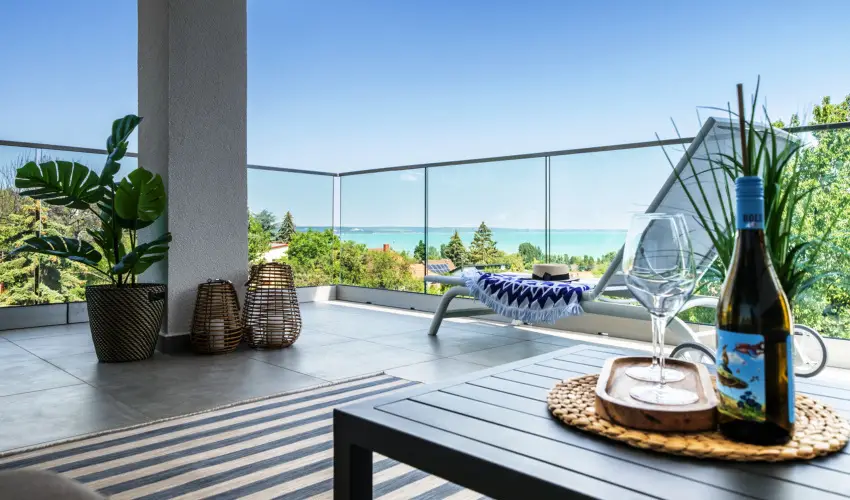 Lake Spirit Boutique Apartments Balatonalmdi - Pnksd