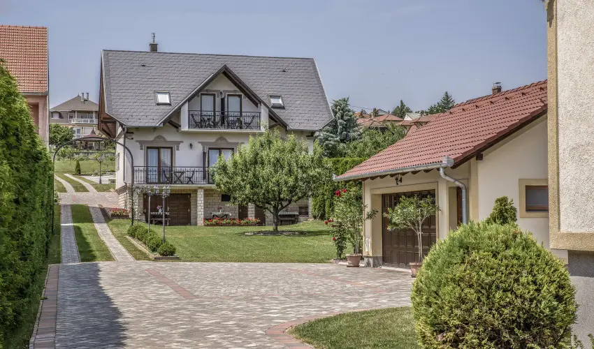 Laky Villa Zalakaros - Pnksd (min. 2 j)