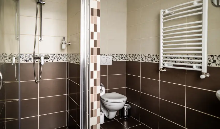 Land-Plan Hotel & Restaurant T�lt�stava - P�nk�sd 