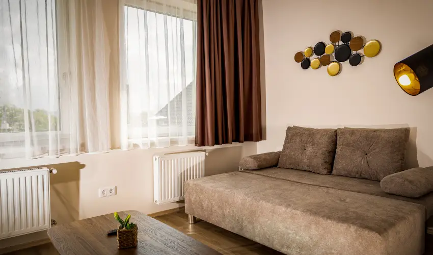 Land-Plan Hotel & Restaurant T�lt�stava - P�nk�sd 