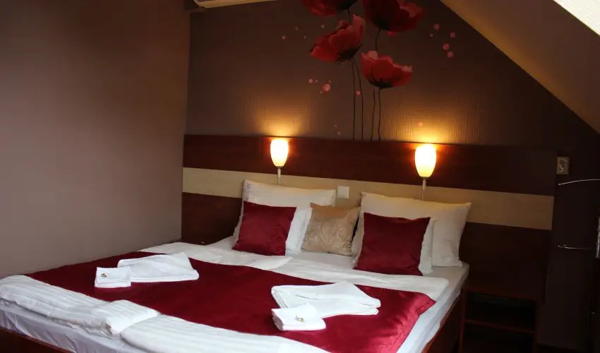 Libra Hotel Veresegyh�z - P�nk�sdi lazul�s a Libr�ban (1 �jt�l)