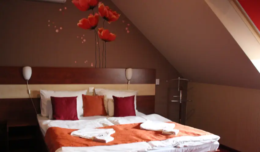 Libra Hotel Veresegyh�z - P�nk�sdi lazul�s a Libr�ban (1 �jt�l)