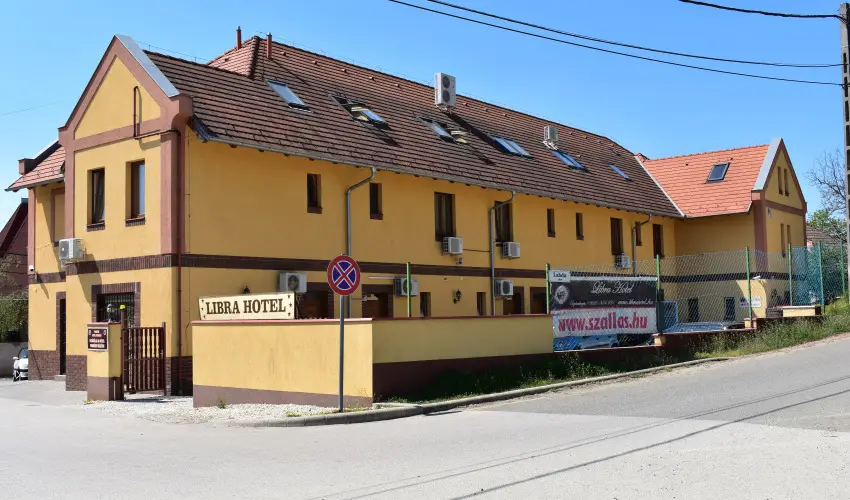Libra Hotel Veresegyh�z - P�nk�sdi lazul�s a Libr�ban (1 �jt�l)