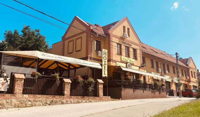 Libra Hotel Veresegyh�z - P�nk�sdi lazul�s a Libr�ban (1 �jt�l)