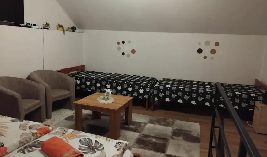 Lilla Apartmanhzak Szilvsvrad - Pnksd (min. 2 j)