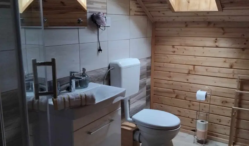 Lilla Apartmanh�zak Szilv�sv�rad - P�nk�sd (min. 3 �j)