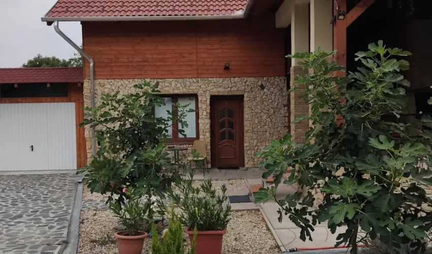 Lilla Apartmanhzak Szilvsvrad - Pnksd (min. 2 j)