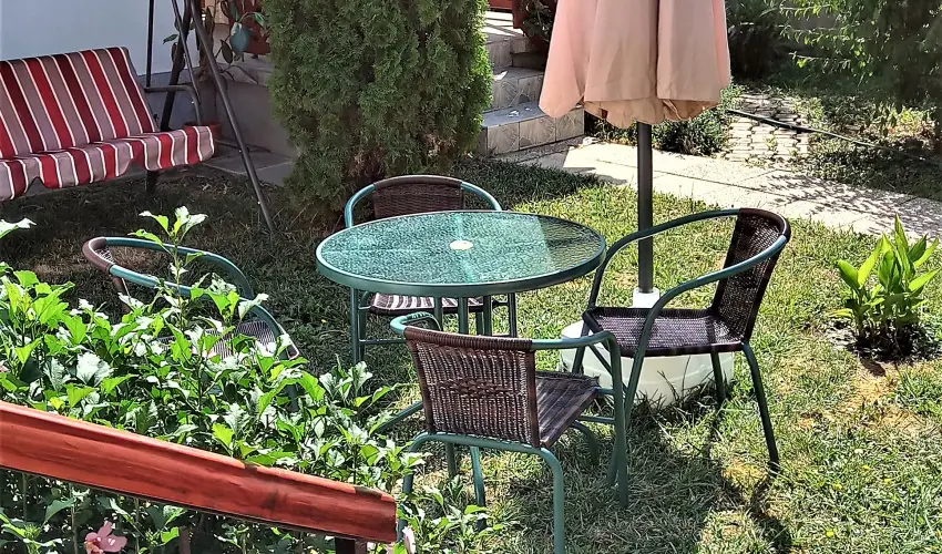 Liza Apartman Gyula - Pnksd (min. 2 j)