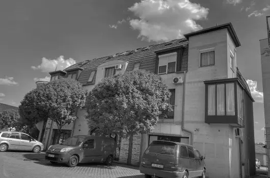 Magenta Apartman - Pnksd (min. 2 j)