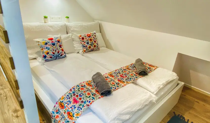 Magenta Apartman Mrahalom - Pnksd (min. 2 j)