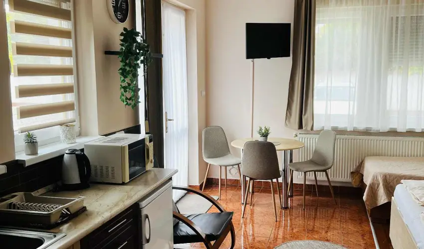 Major Panzi� & �tterem Hajd�szoboszl� - P�nk�sd (min. 2 �j)