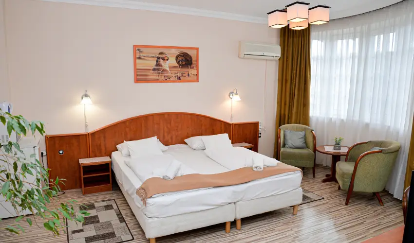 Major Panzi� & �tterem Hajd�szoboszl� - P�nk�sd (min. 2 �j)