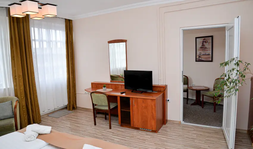 Major Panzi� & �tterem Hajd�szoboszl� - P�nk�sd (min. 2 �j)