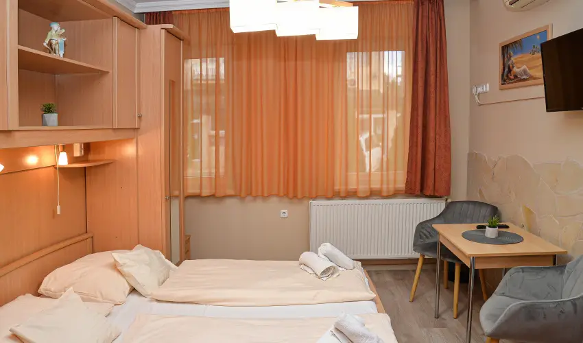 Major Panzi� & �tterem Hajd�szoboszl� - P�nk�sd (min. 2 �j)