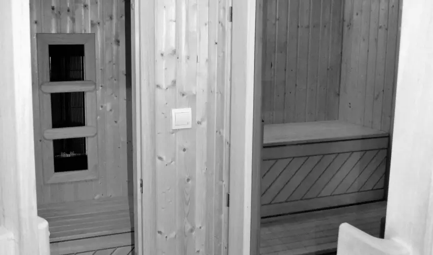 Malomkert Hotel Nagyb�rzs�ny - P�nk�sd (min. 2 �j)