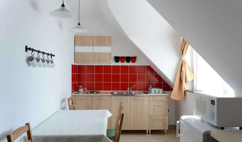 Malom-t Vendghz Tapolca - Pnksd