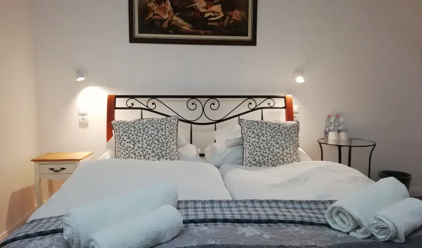 Malom-t Vendghz Tapolca - Pnksd