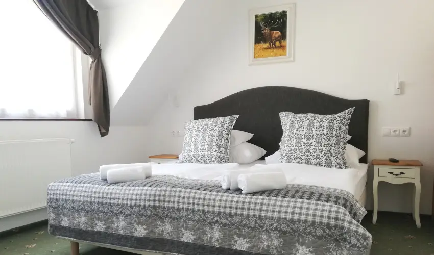 Malom-t Vendghz Tapolca - Pnksd