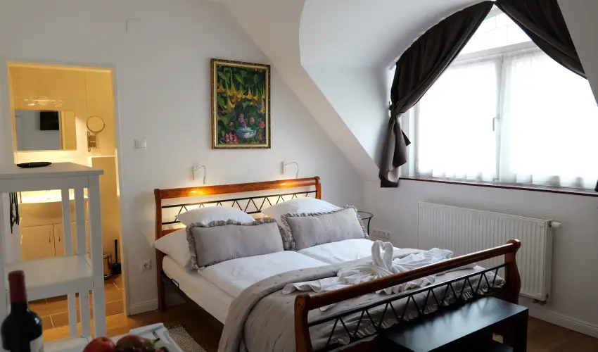 Malom-t Vendghz Tapolca - Pnksd