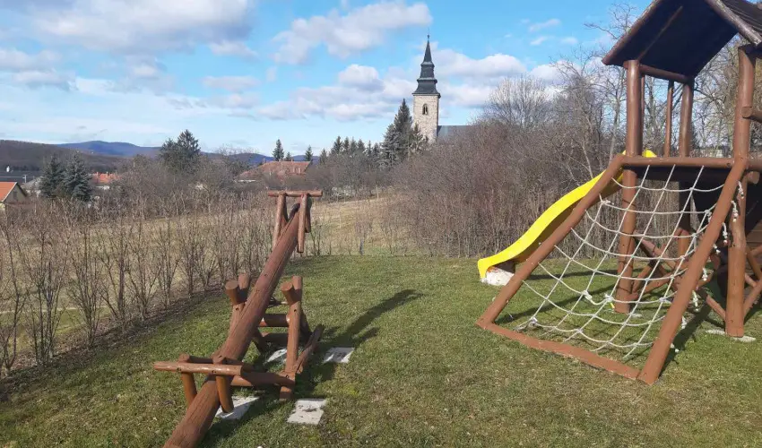 Margaréta Apartmanház Bogács - Pünkösd