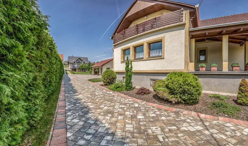 Mria Apartmanok Zalakaros - Pnksd (min. 2 j)