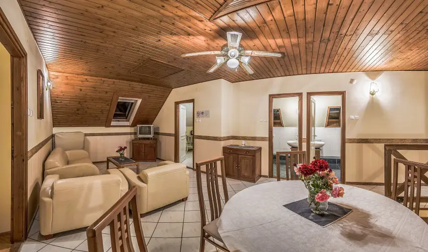 Mria Apartmanok Zalakaros - Pnksd (min. 2 j)