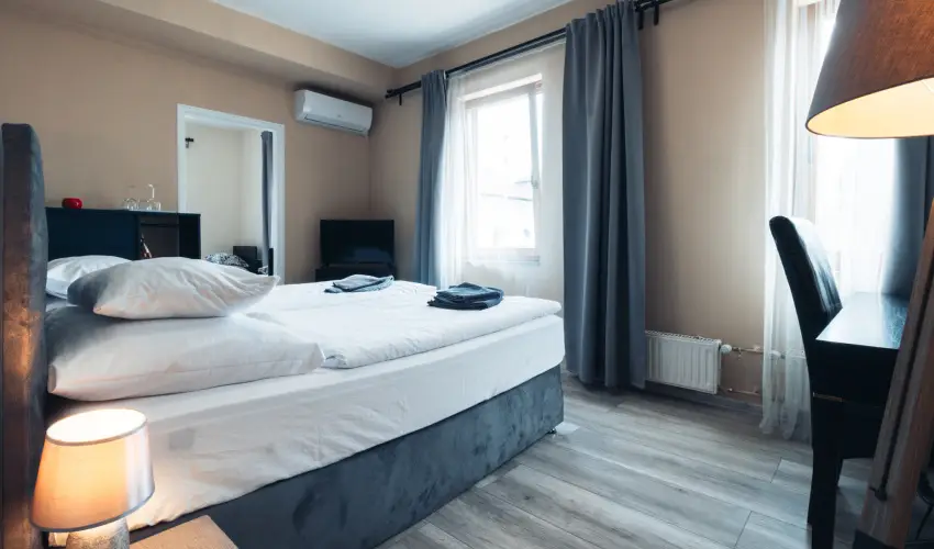 V�gv�ri Hotel Eger Eger - P�nk�sd 