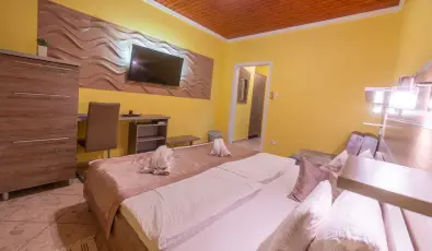 Mrvny Panzi Hajdszoboszl