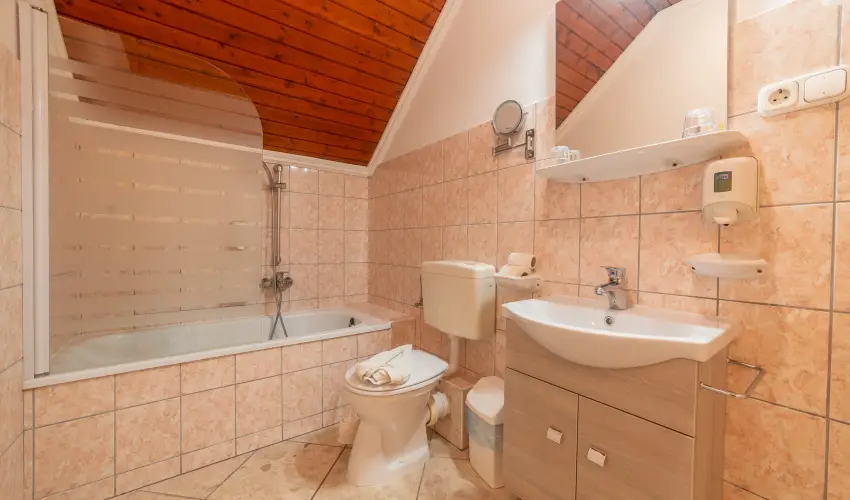 Mrvny Panzi Hajdszoboszl - Pnksd (min. 3 j)