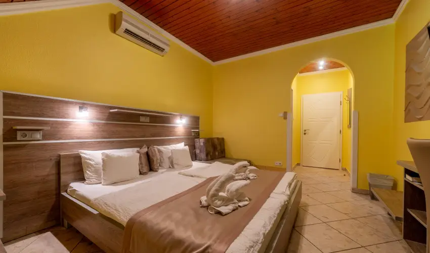 Mrvny Panzi Hajdszoboszl - Pnksd (min. 3 j)