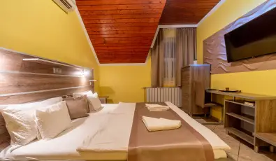 Mrvny Panzi Hajdszoboszl