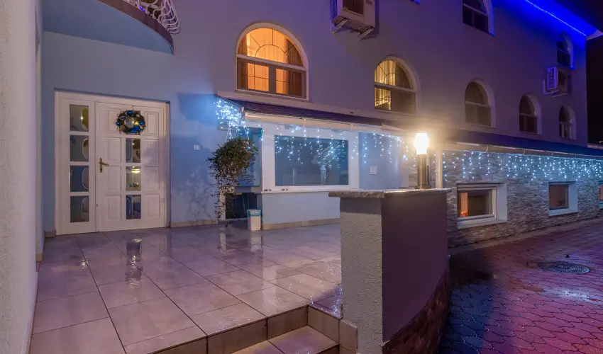 Mrvny Panzi Hajdszoboszl - Pnksd (min. 3 j)