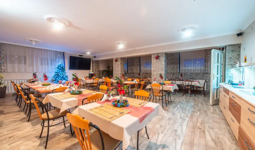 Mrvny Panzi Hajdszoboszl - Pnksd (min. 3 j)