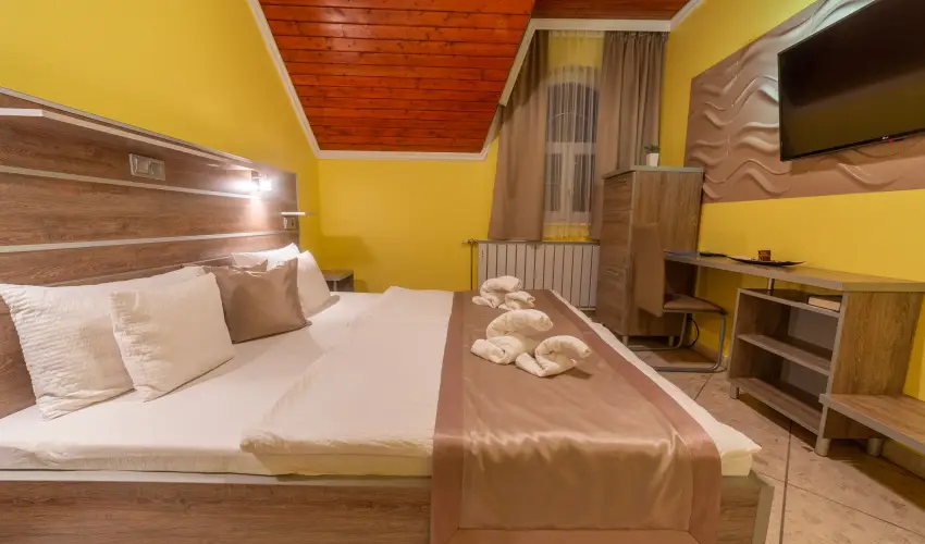 Mrvny Panzi Hajdszoboszl - Pnksd (min. 3 j)