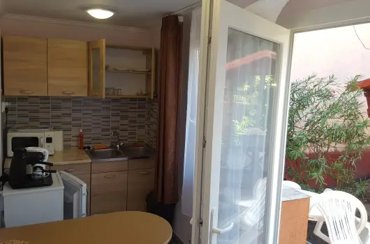 Mary Apartman - P�nk�sd (min. 2 �j)