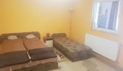 Mary Apartman Hajdszoboszl