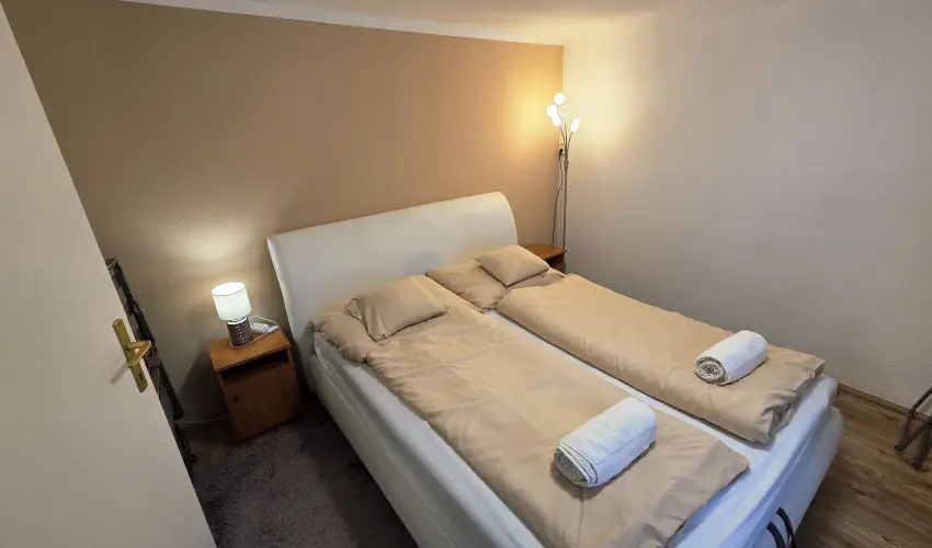 Mary Apartman Hajd�szoboszl� - P�nk�sd (min. 2 �j)
