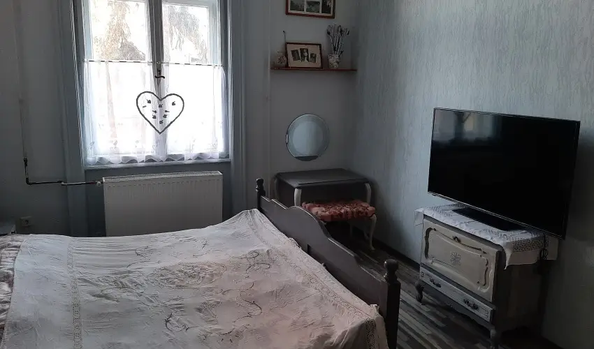 Meller Kastly Villa Csurg - Pnksd (min. 2 j)