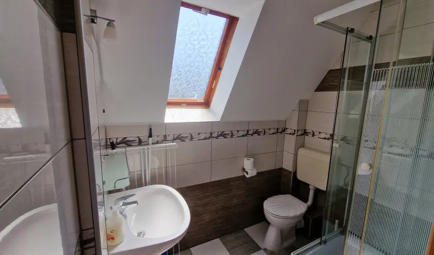 Napsug�r Apartmanh�z Si�fok - P�nk�sd (min. 2 �j)