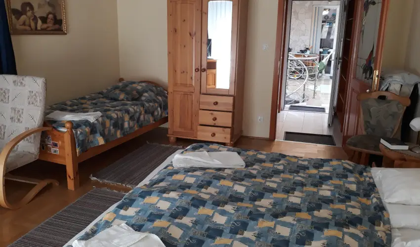 Napsugr Kenzy Lux Apartman Vendghzak Hajdszoboszl - Pnksd (min. 2 j)