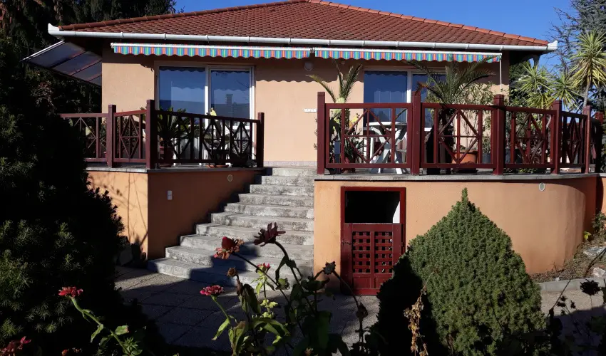 Napsugr Kenzy Lux Apartman Vendghzak Hajdszoboszl - Pnksd (min. 2 j)