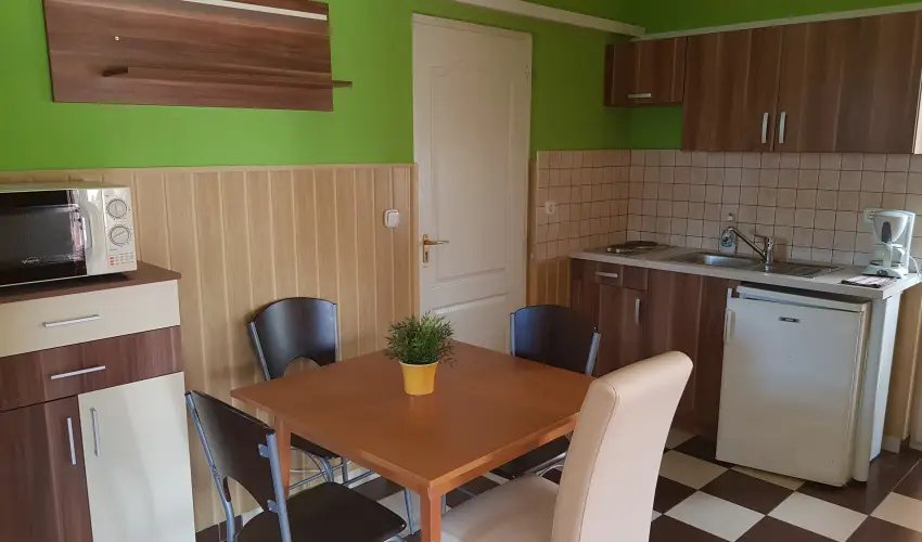 Napsug�r Resort Si�fok - P�nk�sd (min. 2 �j)