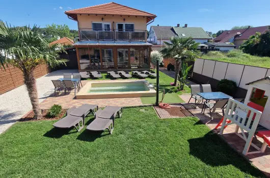 Napsug�r Villa B - P�nk�sd (min. 2 �j)