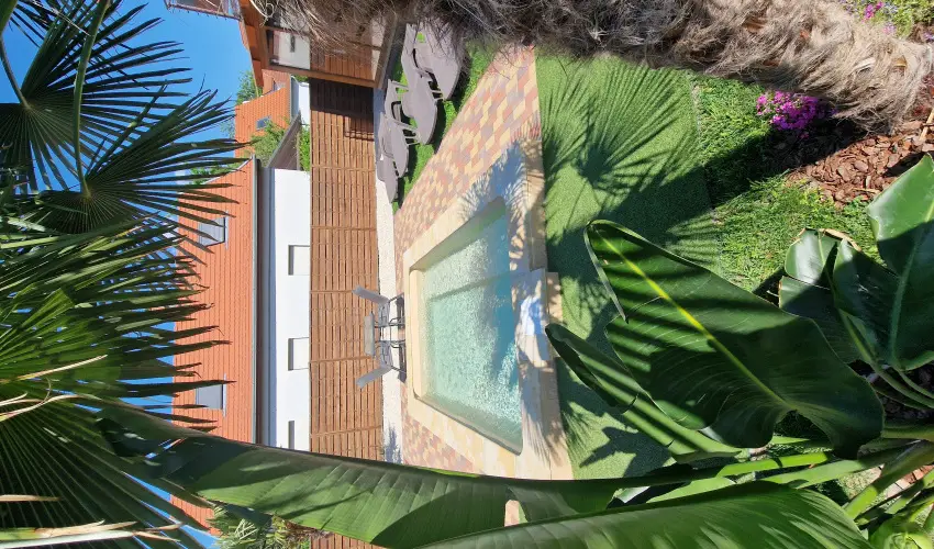 Napsug�r Villa B Si�fok - P�nk�sd (min. 2 �j)