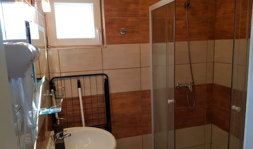 Napsug�r Villa B Si�fok - P�nk�sd (min. 2 �j)