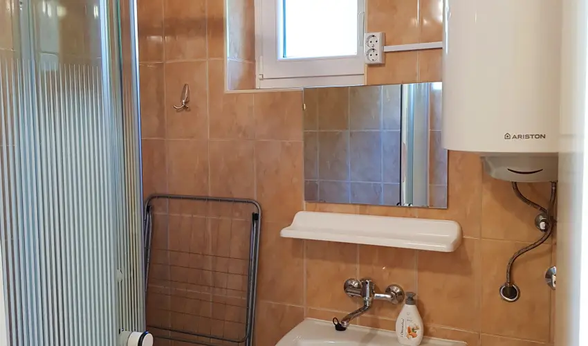 Napsug�r Villa A Si�fok - P�nk�sd (min. 2 �j)