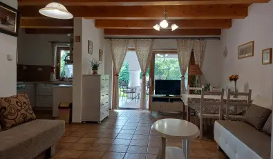 Ngy vszak Apartmanhz Zalakaros Zalakaros