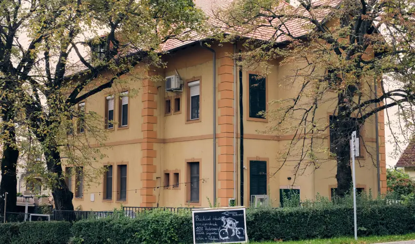 Neptun Badacsony Badacsony - Pnksd (min. 2 j)