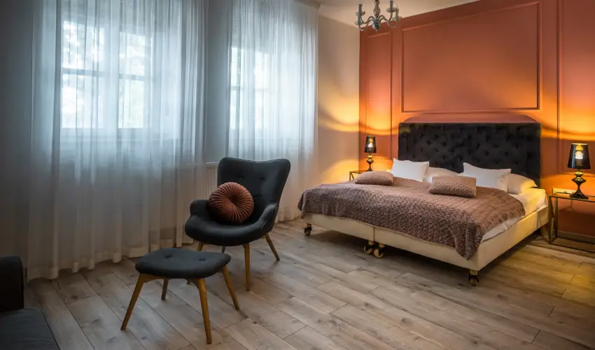 Neptun Badacsony Badacsony - Pnksd (min. 2 j)